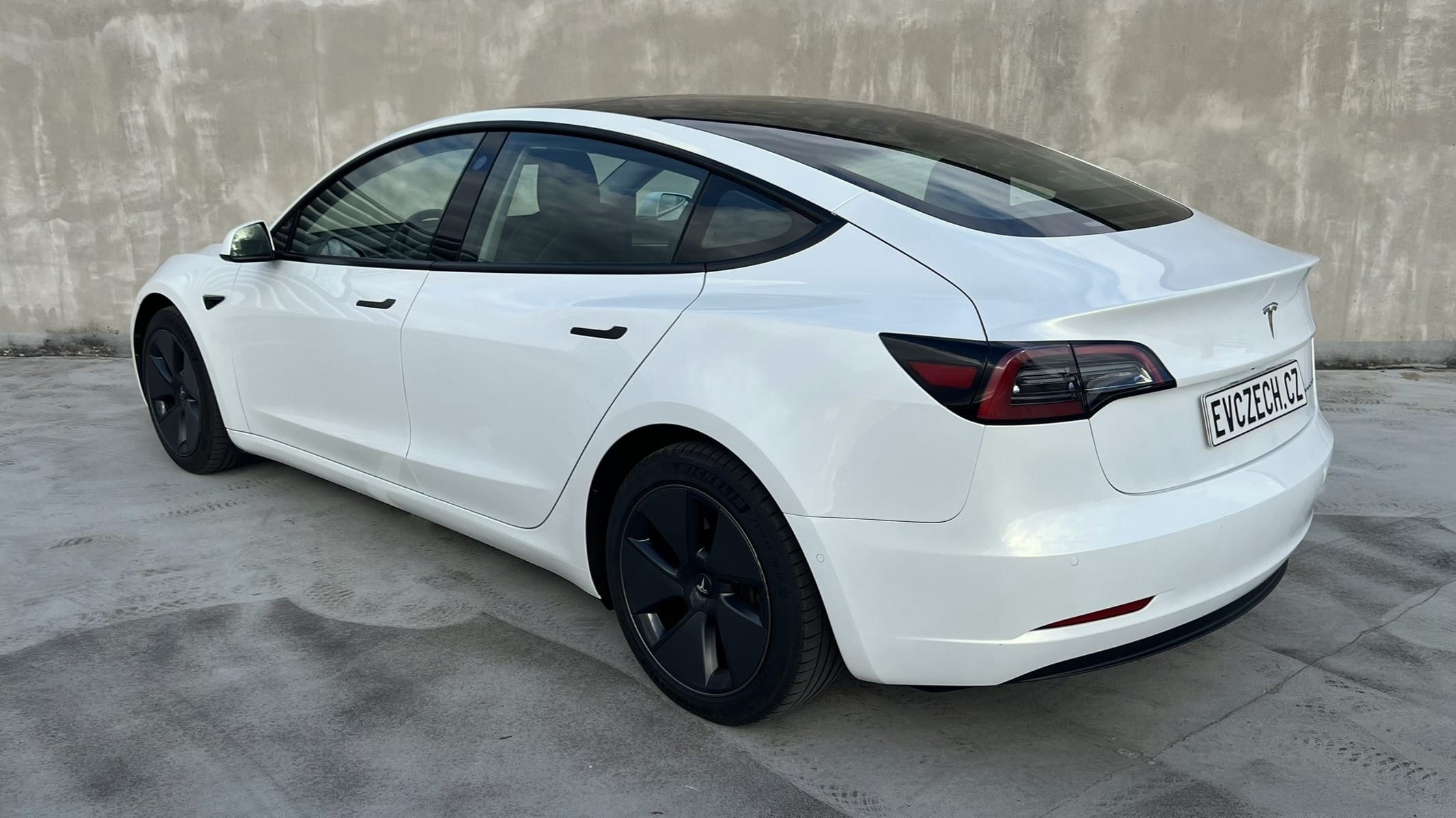 Tesla Model 3 Long Range AWD 2021 — 3